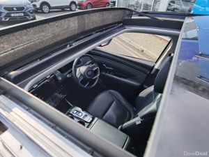 HYUNDAI TUCSON 1.6 ULTIMATE AUTO PHEV **SUNROOF** - Image 2