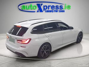 BMW 3-Series 320 M-SPORT XDRIVE, Roof Rails, Autom - Image 3