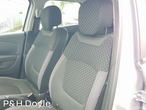 Renault Captur DYNAMIQUE NAV - Image 4