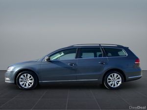 Volkswagen Passat CL 1.6 BLUEMOTION MANUAL 6SPEED - Image 2