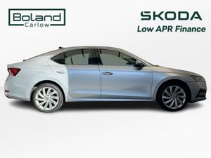 Skoda Octavia 2.0TDI EDITION 30 *5.9% APR* €95 PER - Image 4