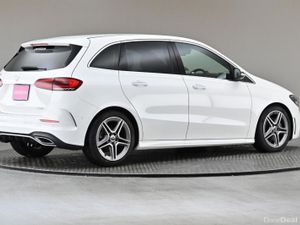 Mercedes-Benz B-Class B180 1.3 AMG LINE EDITION (P - Image 2