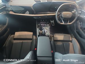 Audi A5 e-hybrid Competition quattro S-Line 362HP - Image 4