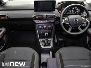 Dacia Sandero Stepway TCe 90 STEPWAY Comfort - Image 2