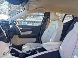 Volvo XC40 T4 211hp "Plug In Hybrid" Plus (Bright - Image 4