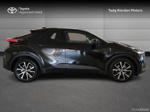 Toyota C-HR HYBRID SPORT 1.8 - Image 3