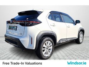 Toyota Yaris Cross HYBRID AUTO - Image 3
