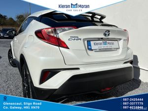 Toyota C-HR HYBRID SOL - Image 3