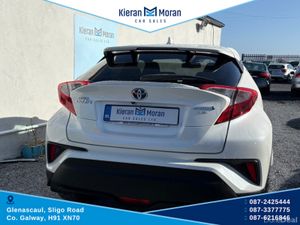 Toyota C-HR HYBRID SOL - Image 4