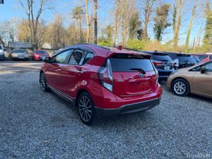 Toyota Aqua **2014** URBAN - Image 4