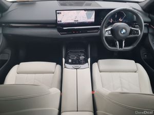 BMW 5-Series 520i M Sport Pro - Image 4