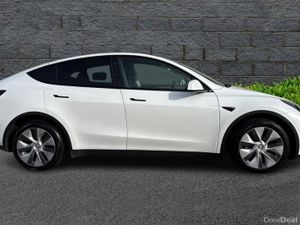 241 Tesla Model Y Long Range - Image 4