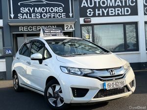 2015 Honda  JAZZ/Fit 1.5 Hybrid Automatic - Image 2