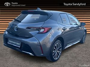 Toyota Corolla LUNA SPORT HATCHBACK // AIR CON // - Image 2