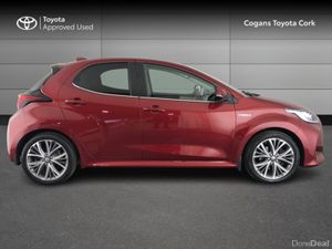 Toyota Yaris YARIS HYBRID PLATINUM - Image 3