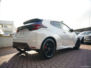 2020 GR YARIS - Image 4