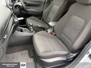 Hyundai Bayon EXECUTIVE 1.2 PETROL 5DR - Image 4