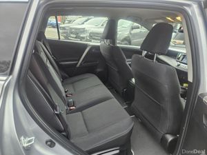 Toyota RAV4 RAV4 Hybrid Lunasport 2WD 4DR AUT - Image 4