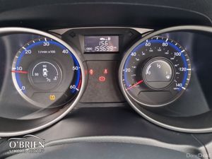 Hyundai ix35 1.7 Diesel Celebration LE 2WD 115hp - Image 2