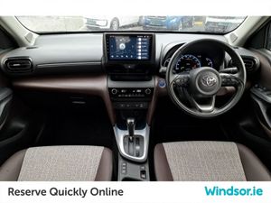 Toyota Yaris Cross HYBRID AUTO - Image 4