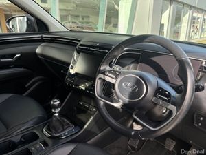 Hyundai Tucson Executive 5DR - Image 2