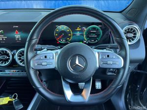 Mercedes-Benz EQB EQB350 4MATIC AMG-LINE PREMIUM 7 - Image 4