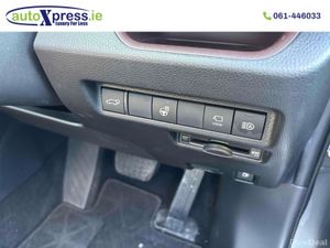 Toyota RAV4 4 WD HYBRID G, Low mileage, Automatic - Image 3