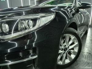 Kia Optima EX 4DR - Image 2