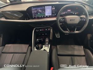 Audi Q5 E-HYBRID S-LINE QUATTRO A/T - Image 3