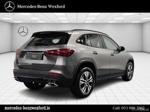 Mercedes-Benz GLA 180D Progressive Plus with Night - Image 4