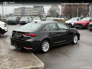 Toyota Corolla HYBRID LUNA - Image 2