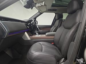 Land Rover Range Rover Diesel Estate SE - Image 4