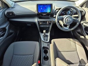 Toyota Yaris Cross ** 1.5 HYBRID ** AUTO ** HUGE S - Image 2