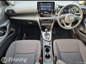 Toyota Yaris Cross ** 1.5 HYBRID ** AUTO ** HUGE S - Image 2