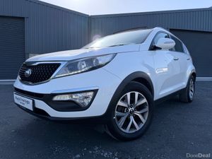 Kia Sportage 142’ LX ISG LOW KM/PANORAMIC SUNROOF - Image 2