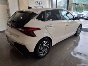 Hyundai i20 DELUXE PLUS - Very Low Mileage - Warra - Image 2