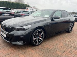 BMW 5-Series 530E M-Sport Auto 292BHP *Huge Spec* - Image 2