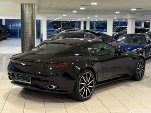 Aston Martin DB11 5.2 V12 COUPE=ONLY 17000 MILES// - Image 3