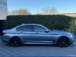 BMW 5-Series 530e M-SPORT 2.0 HYBRID // LEATHER PO - Image 2