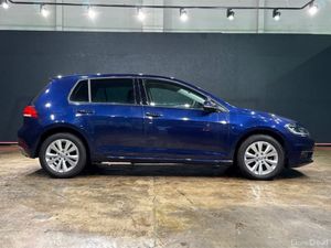 Volkswagen Golf 1.2L TSI AUTOMATIC - REVERSE CAMER - Image 3