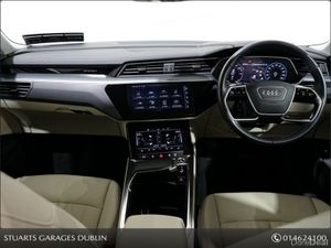 Audi Q8 e-tron Q8 50 E-TRON QUATTRO SPORT: CHRONOS - Image 4