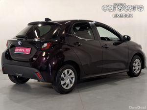 Toyota Yaris 1.5 HYBRID - Image 3