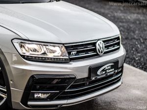 2019 VOLKSWAGEN TIGUAN R-LINE - Image 4