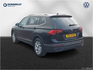Volkswagen Tiguan Allspace Diesel Estate Life - Image 4