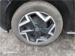 Volkswagen Polo Hatchback R-Line - Image 4