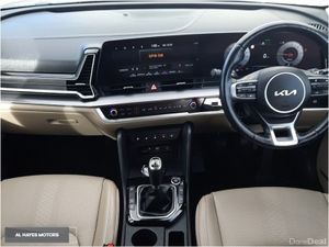 Kia Sportage **K4 MODEL** LOADED WITH EXTRAS**1.6 - Image 2