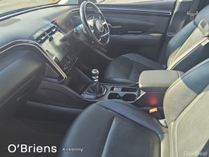 Hyundai Tucson EXECUTIVE 1.6 DSL 5DR *TOP SPEC - I - Image 4
