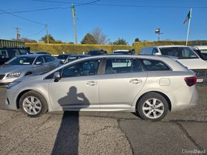 Toyota Avensis 2016 diesel estate - Image 3