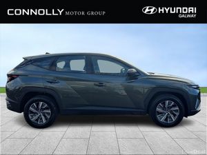 Hyundai Tucson 2WD Comfort Plus HEV Auto - Self Ch - Image 4
