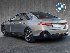 BMW 5-Series 530e M Sport Saloon - Image 3